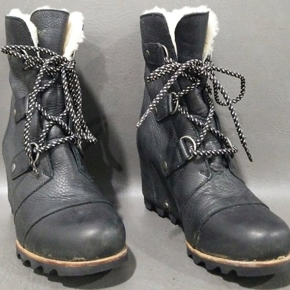 Sorel Joan of Arctic Wedge Boots Womens 8.5